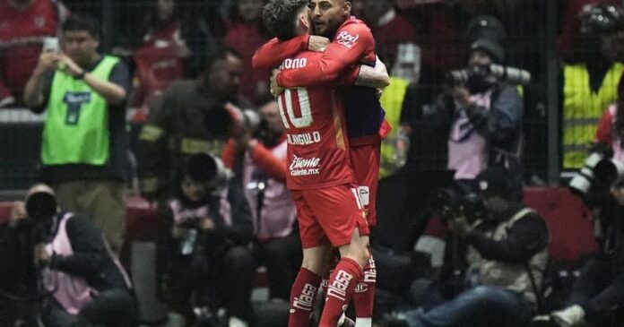 Toluca wins Apertura title in dramatic 9-8 penalty shootout