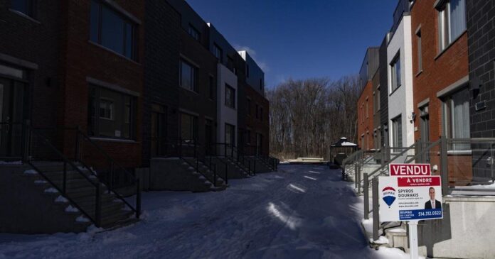 November home sales down almost 11% annually as market hits ‘holding pattern’: CREA