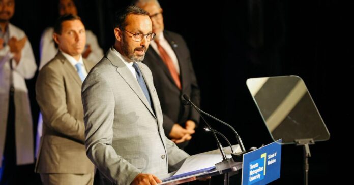 International student spots in Ontario will go mostly to public colleges, universities