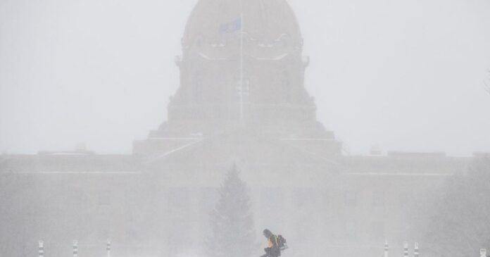 Wind and snow hammers Prairie provinces, causing car crashes and flight delays