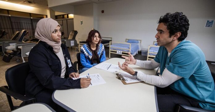 ‘This is preventative medicine.’ Toronto hospital starts $1-million fund to help patients with rent