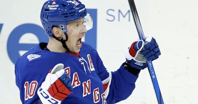 Rangers rally from a 2-goal deficit to beat the Flyers 5-4 in a shootout