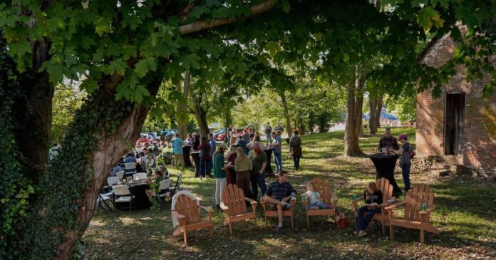 Efforts to reconnect Americans face challenges in a lonely time