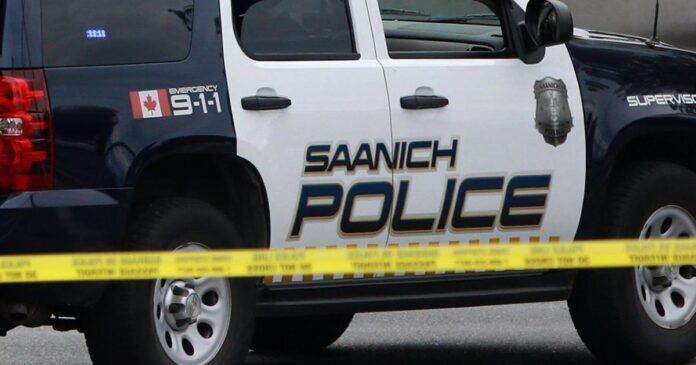 Police find drugs, cash after two search warrants served in Saanich, B.C.