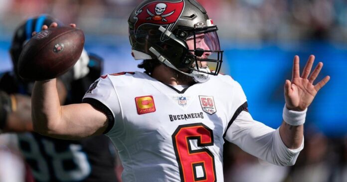 Fantasy plays: Players to start and sit for NFL Week 17