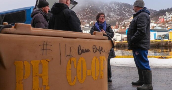 Newfoundland fishers donate cod to those who lost everything in summer wildfires