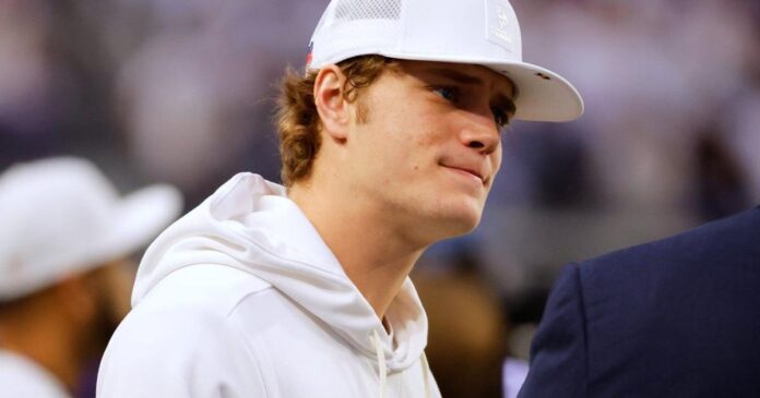 Vikes’ McCarthy returns to practice, with progress on hand injury giving him chance to play vs. Pack