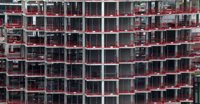 Condo industry expects worst year on record — with only 165 new condos selling in Toronto area last month