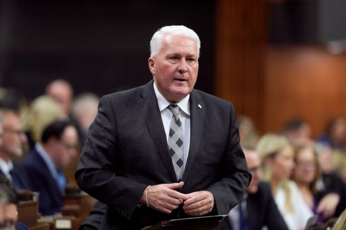 Conservatives criticize Major Projects Office’s approach to private-sector recruitment