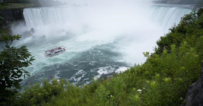 Ford eyes more casinos, theme park, observation wheel to boost Niagara tourism