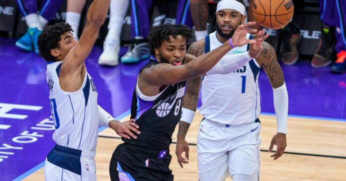 George scores 37, Marklkanen adds 33 as Jazz top Mavericks in OT despite Flagg’s career-high 42