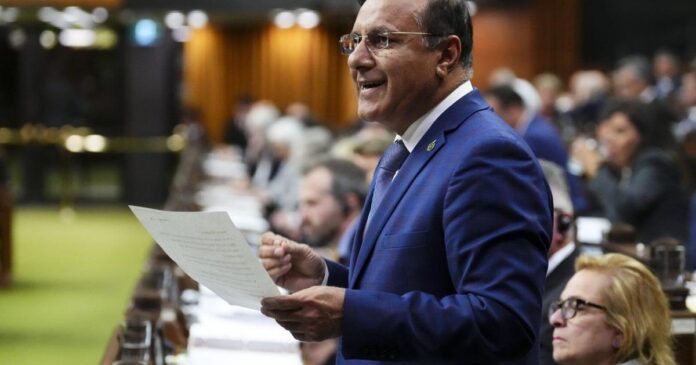 Government rejects call to measure productivity across public service