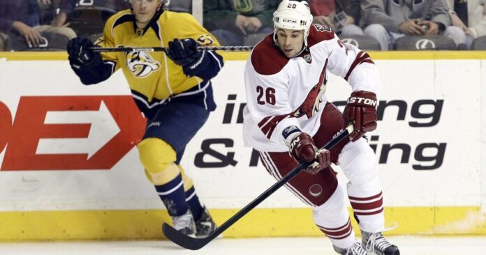 Maple Leafs hire Steve Sullivan as assistant coach