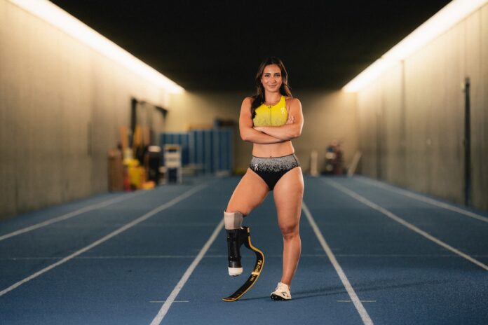 Marissa Papaconstantinou is running toward Paralympic gold