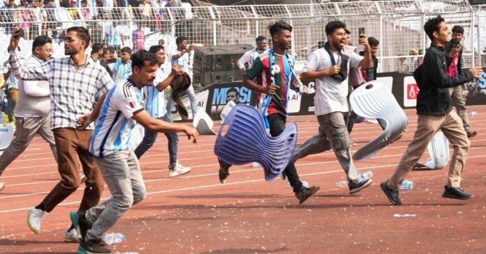 Messi’s tour of India gets off to chaotic start with fans throwing bottles