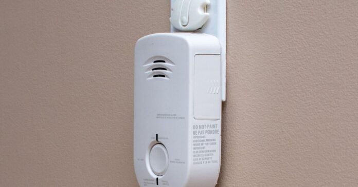 Ontario homeowners and landlords must meet new carbon monoxide alarm rules by Jan. 1