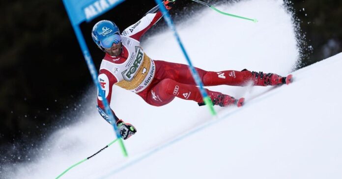 Schwarz leads first run in World Cup giant slalom with Odermatt outside top 10