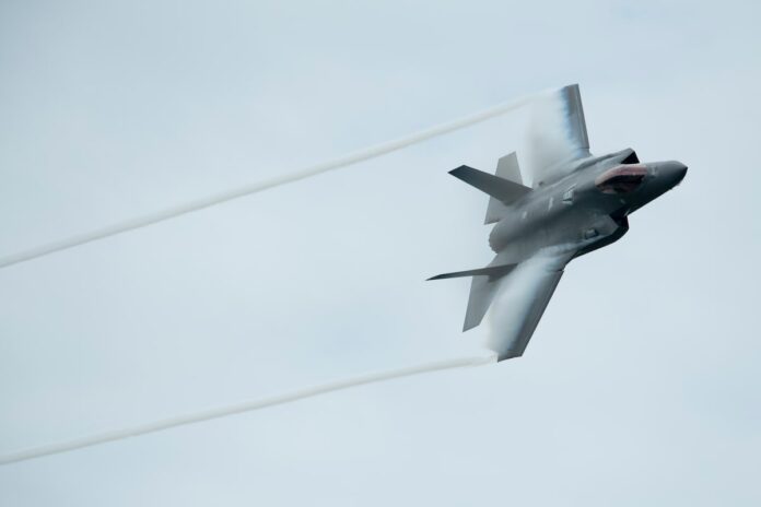 U.S. approves $3.8-billion sale of air strike weaponry to Canada