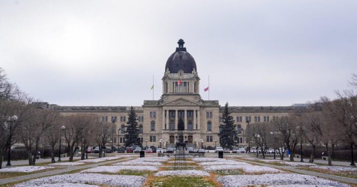 Changes to tips earned at work, sick leave now in effect in Saskatchewan