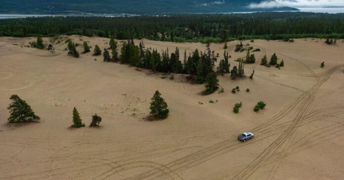 Three earthquakes rattle Alaska-Yukon border area within minutes just before Jan. 1