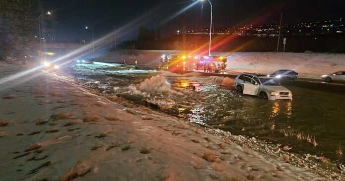 Officials urge Calgarians to save water, take shorter showers after water main break