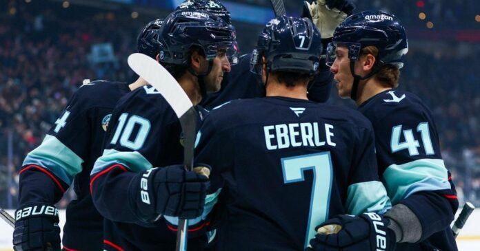 Beniers scores twice in Kraken’s 4-1 win over Predators