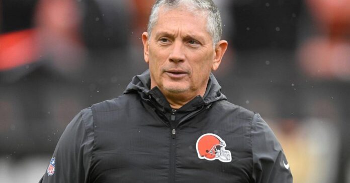 Ravens interview defensive coordinators Minter and Schwartz for their coaching vacancy