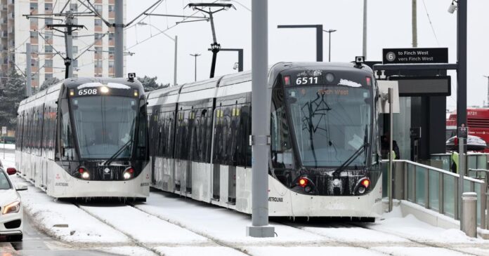 Snowy weather shuts down Finch West LRT for second day in a row