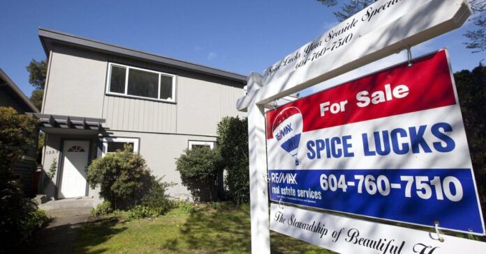 B.C. home grant threshold falls for first time since 2020, as Vancouver values drop