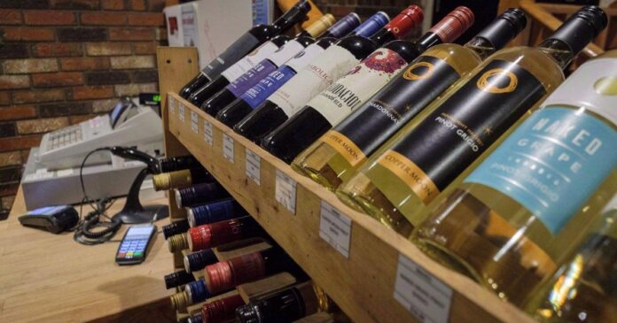 Business groups urge Alberta to scrap new wine levy