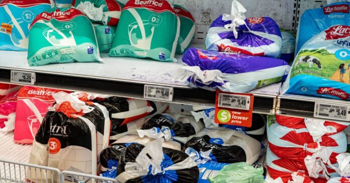 Canada's bagged milk has Americans spiralling again