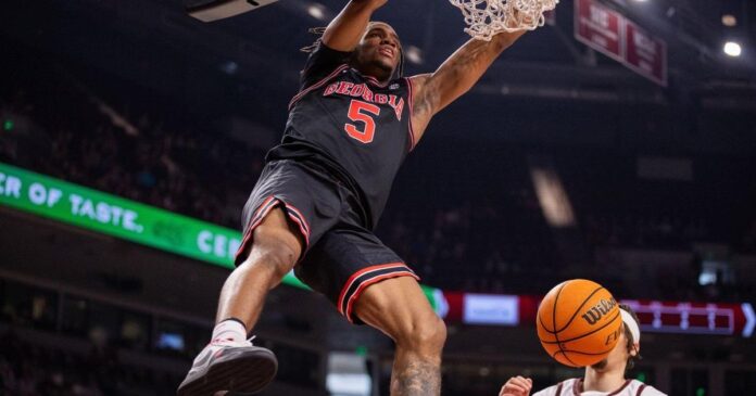 Catchings, Cyril lead second-half rally as No. 18 Georgia beats South Carolina 75-70