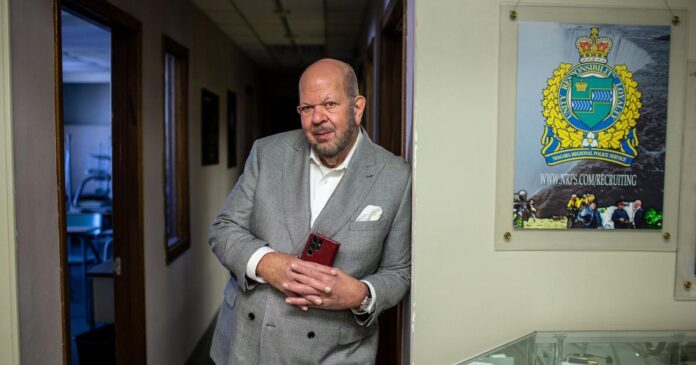 Keep the sun at your back and why garbage is gold: What I learned at private investigator school