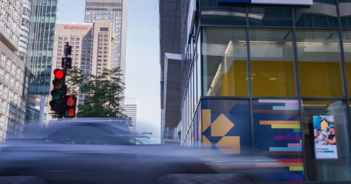 Laurentian Bank buying group annuity contracts to derisk pension plans