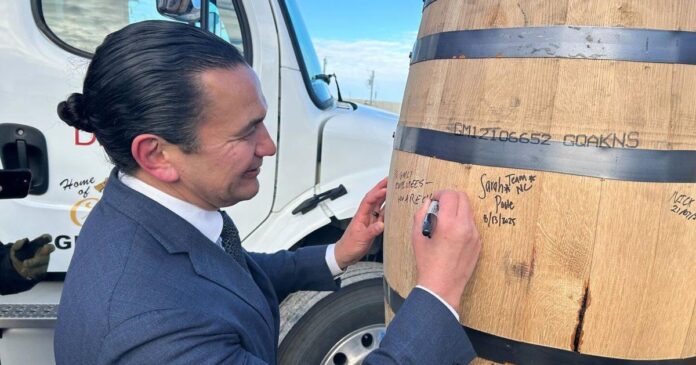 Manitoba Premier Kinew asks Ontario counterpart Ford to rethink Crown Royal boycott